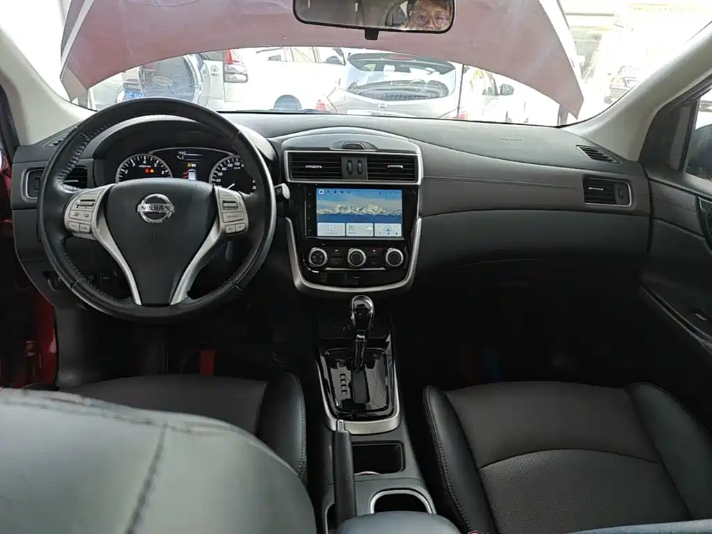 Nissan Tiida 2021 — фото 10
