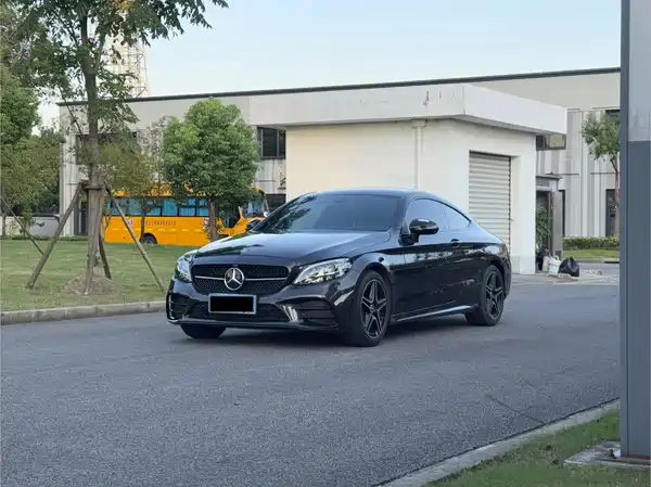 Mercedes-Benz C-Class 2022