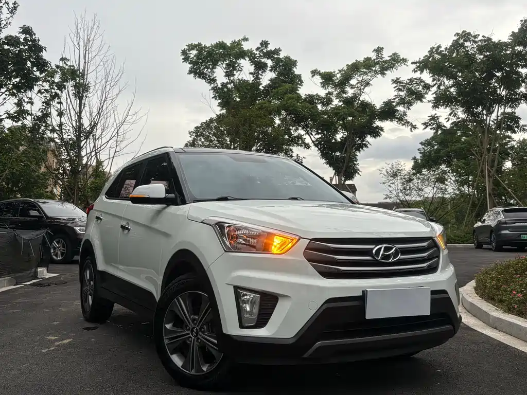 Hyundai ix25 2016