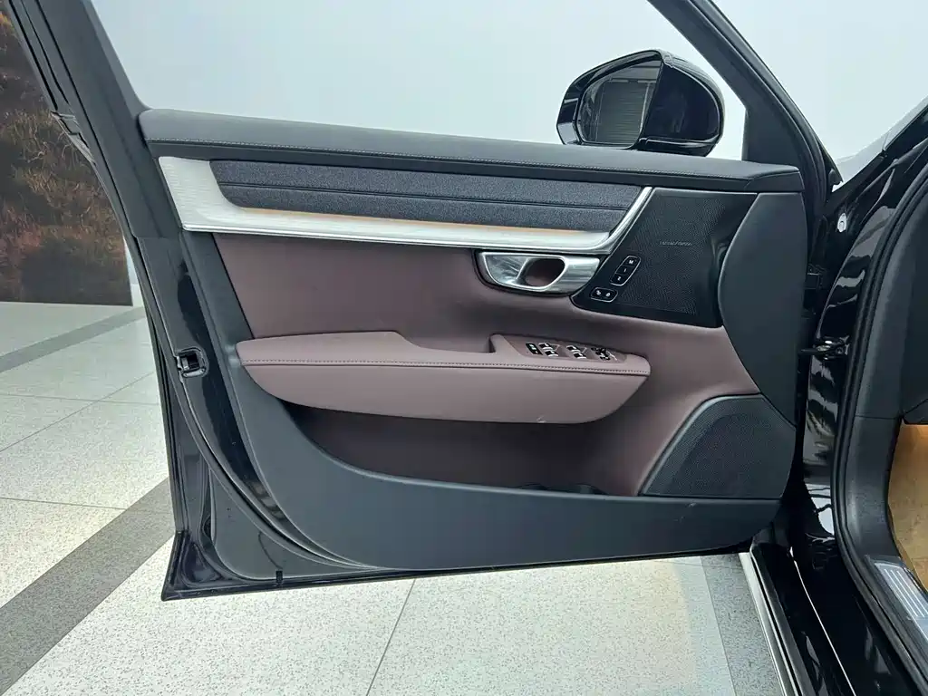 Volvo S90 2026 — фото 10