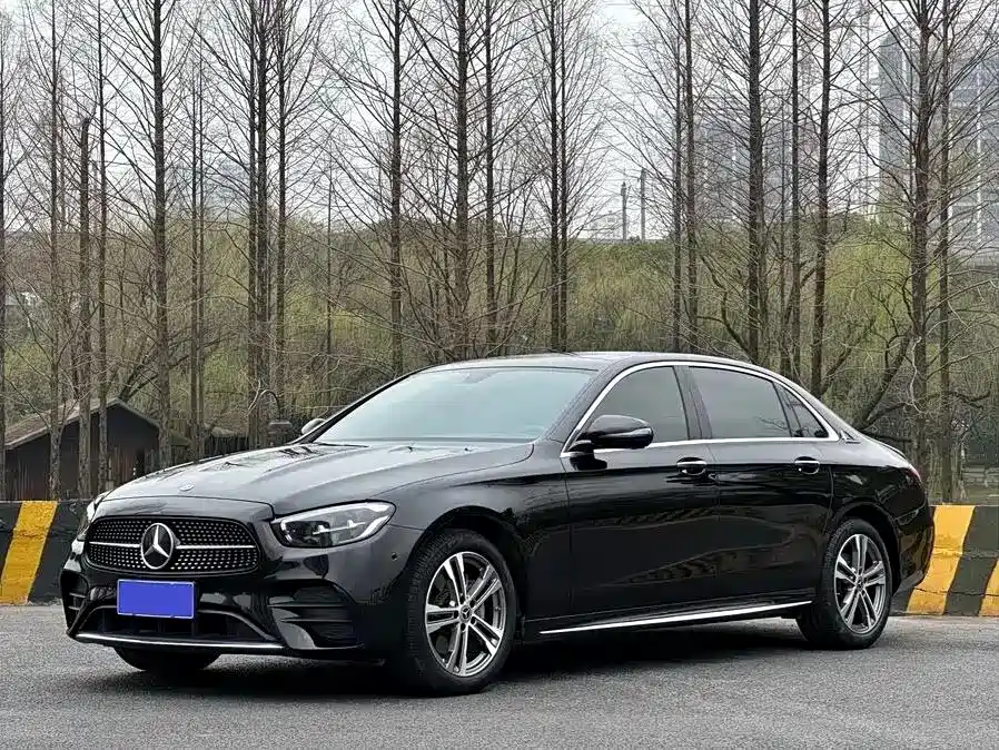 Mercedes-Benz E-Class 2021 — фото 2