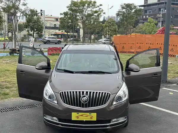 Buick GL8 2015