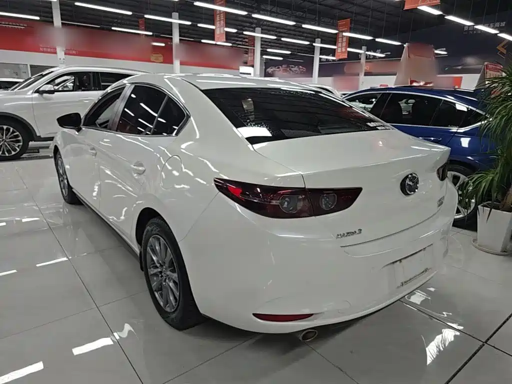 Mazda 3 Angkesela 2022