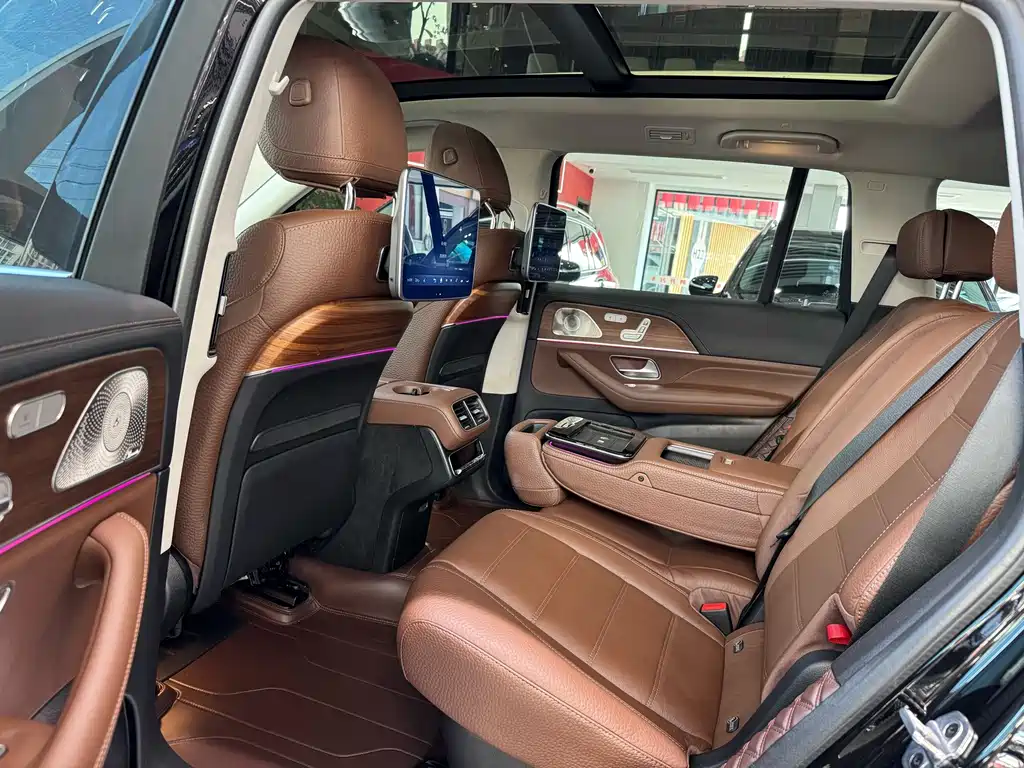 Mercedes-Benz GLS 2024 — фото 14
