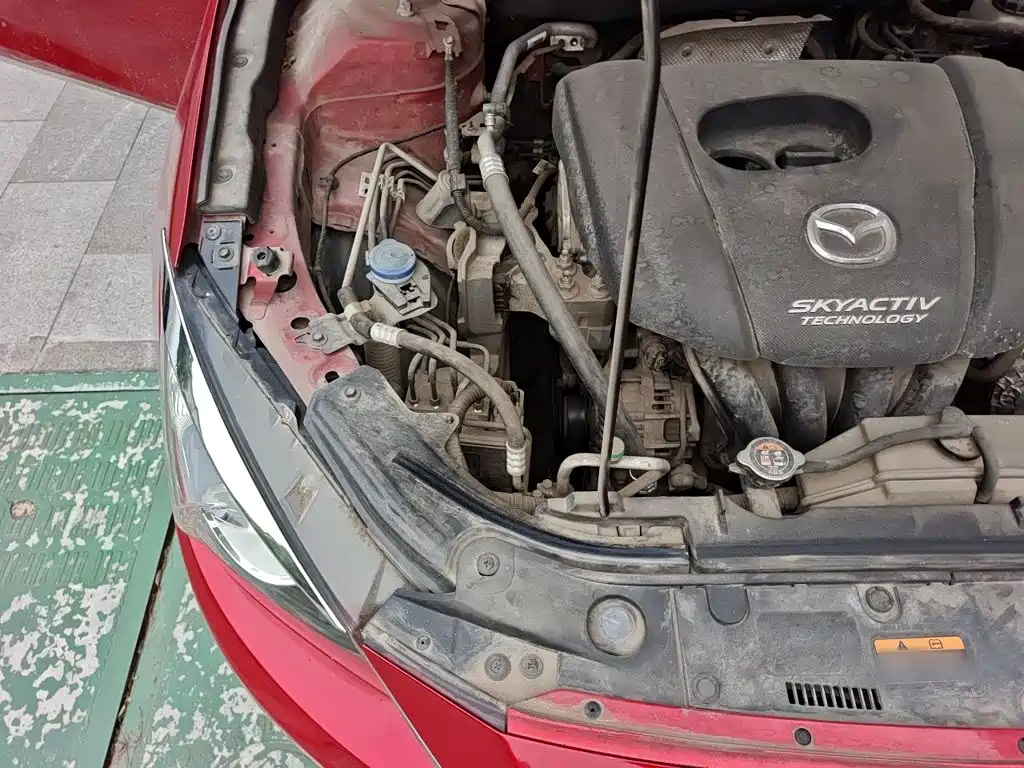 Mazda 3 Axela 2015 — фото 21