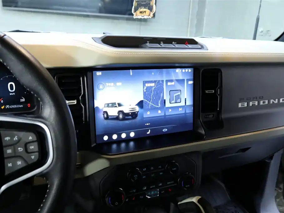 Ford Bronco 2024 — фото 7