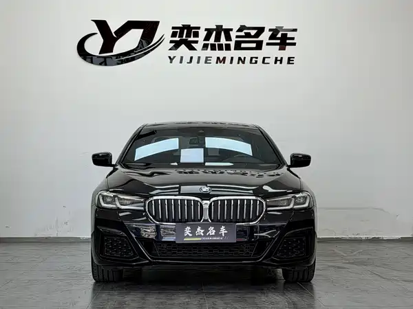 BMW 5 Series 2021
