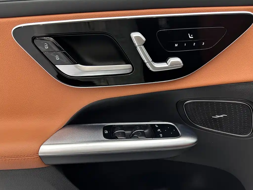 Mercedes-Benz GLC 2025 — фото 25