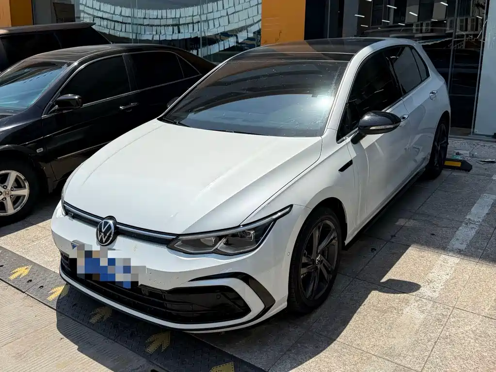 Volkswagen Golf 2022