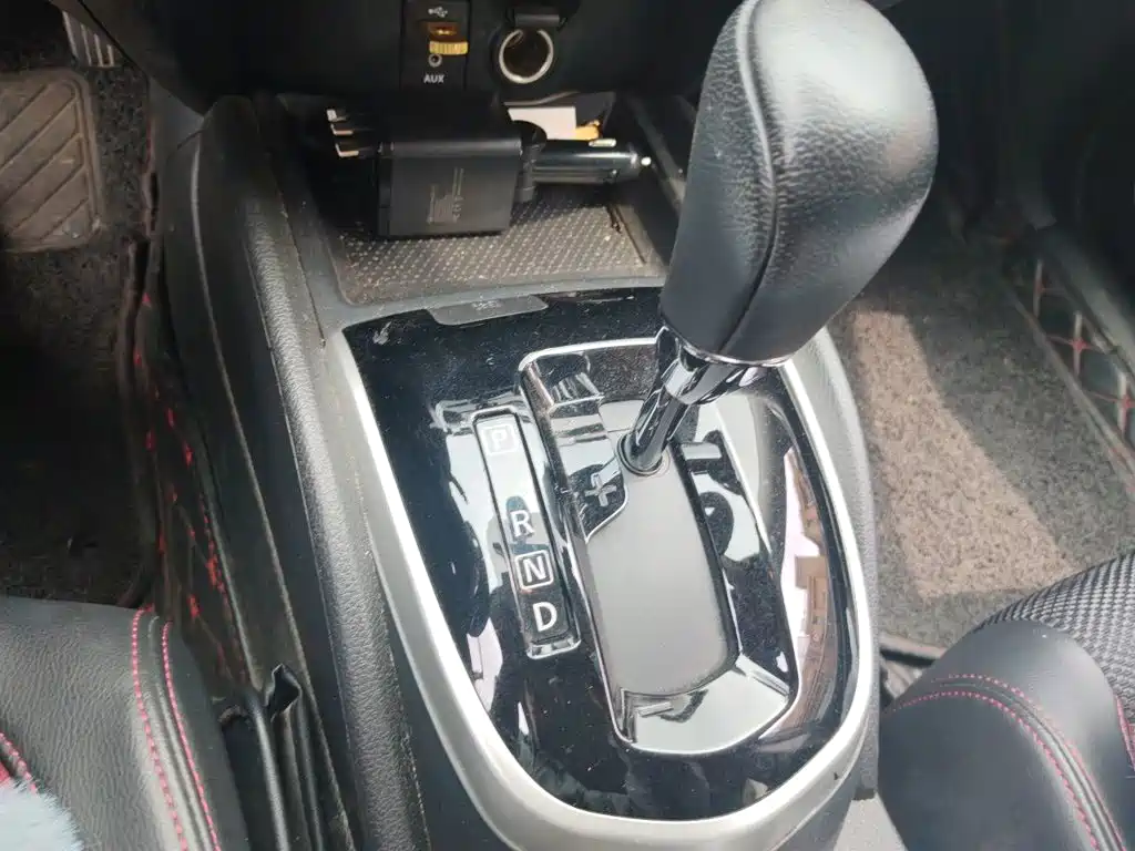 Nissan Qashqai 2018 — фото 10