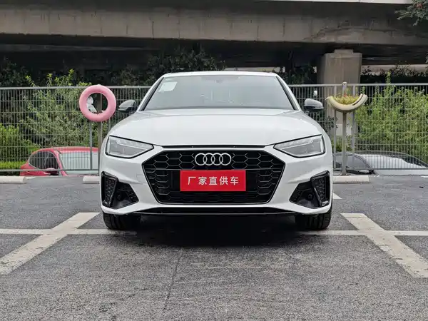 Audi A4L 2025