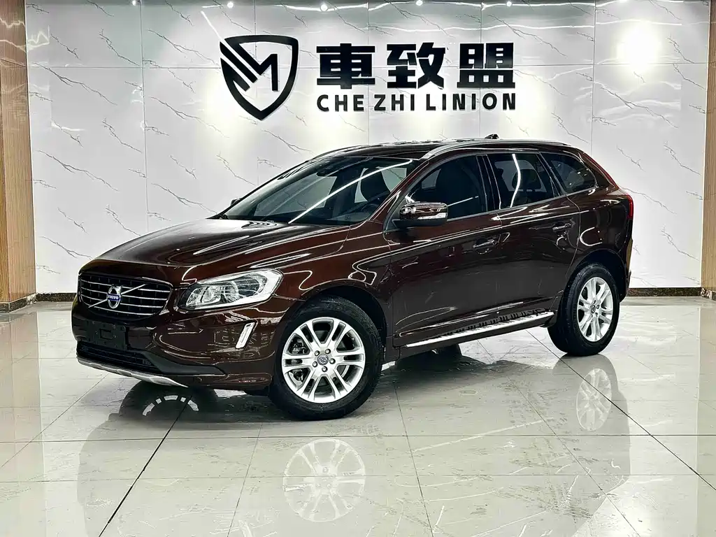 Volvo XC60 2014 — фото 1