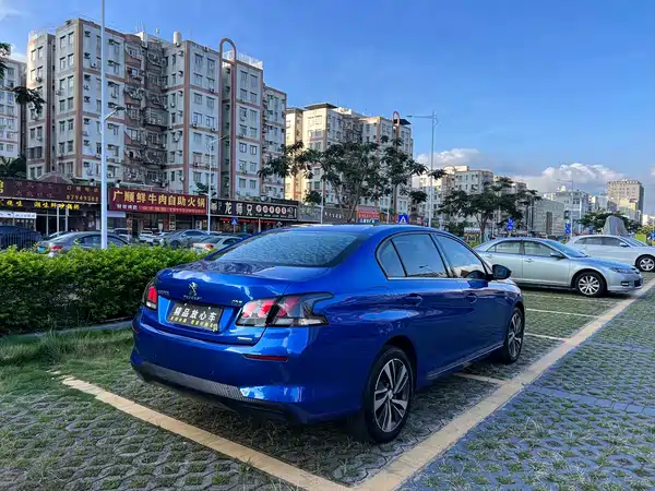 Peugeot 408 2019