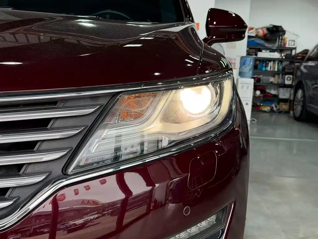 Lincoln MKC 2015 — фото 3