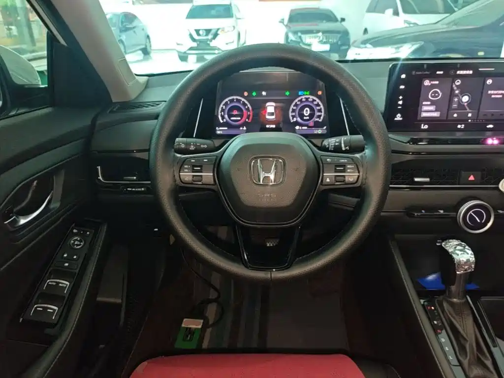 Honda Inspire 2026 — фото 11
