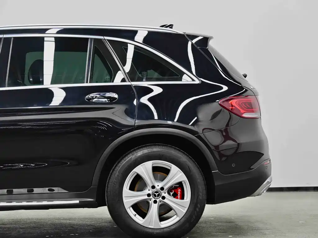 Mercedes-Benz GLC 2020 — фото 20