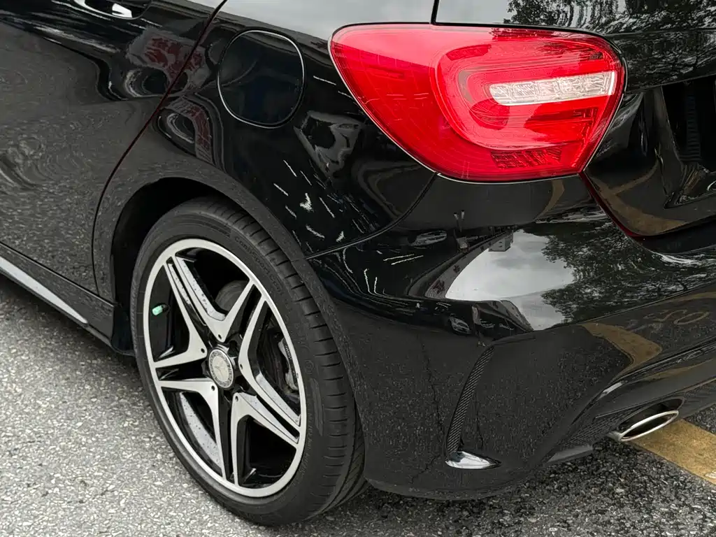Mercedes-Benz A-Class 2016 — фото 20