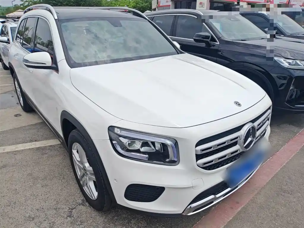 Mercedes-Benz GLB 2023 — фото 4