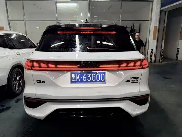 Audi Q6 2024