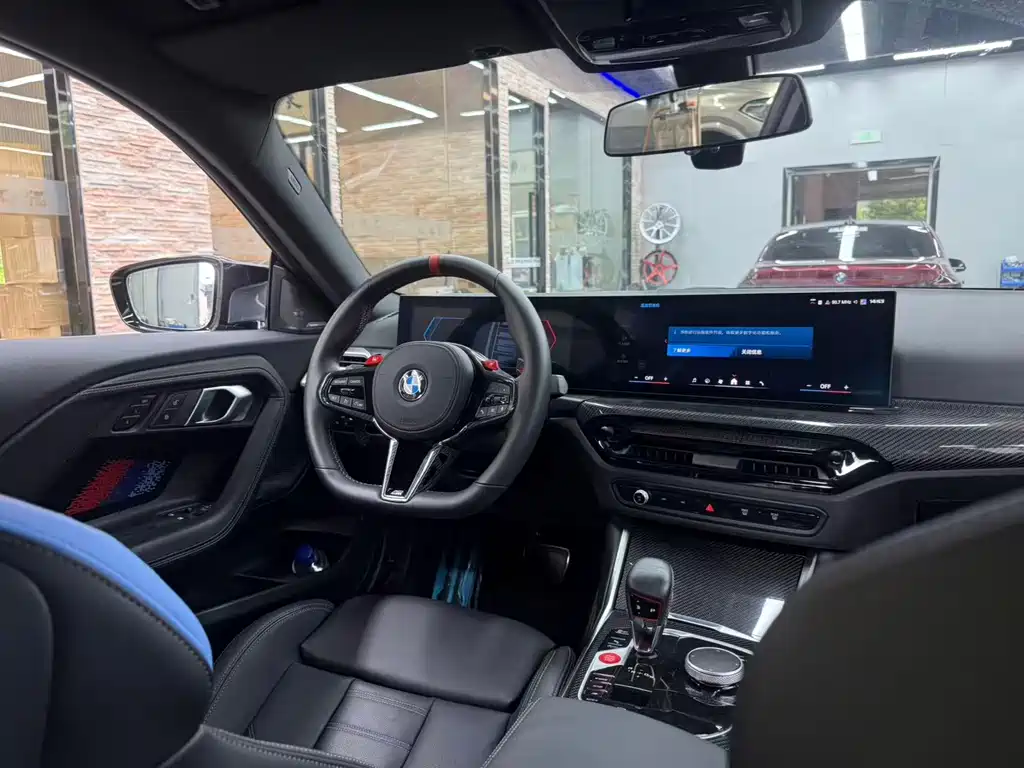 BMW M2 2025 — фото 14