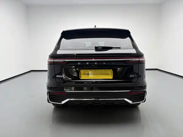 Geely Xingyue L 2025