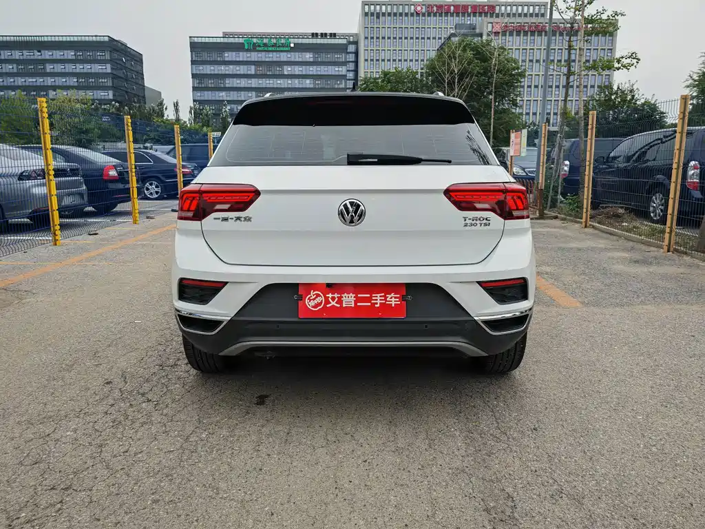 Volkswagen T-Roc 2018 — фото 15