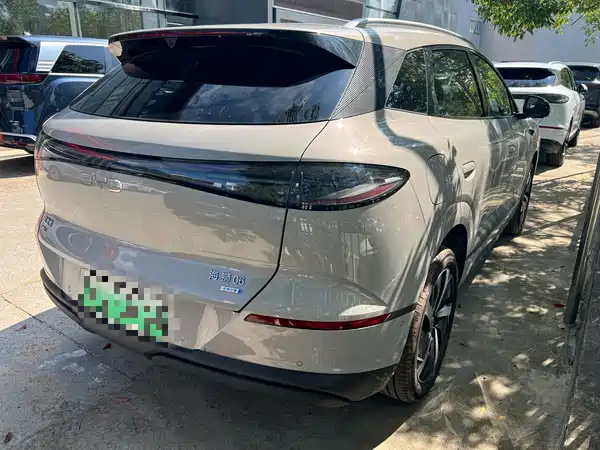 BYD Sealion 06 2025