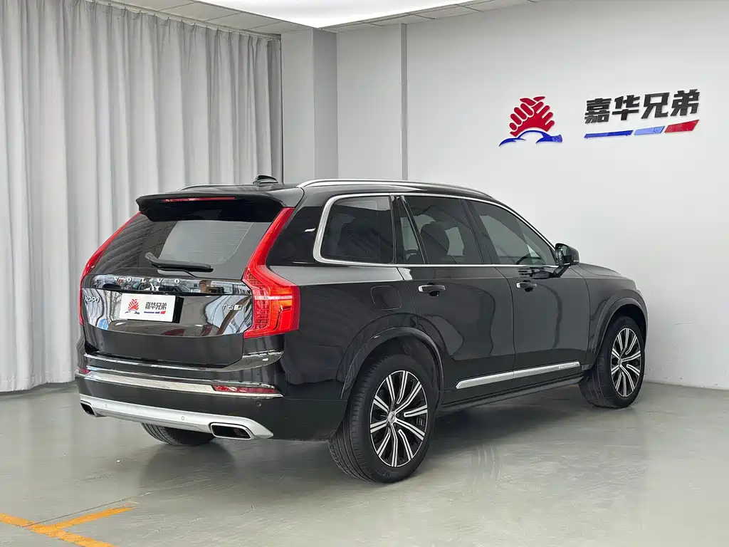 Volvo XC90 2020 — фото 9