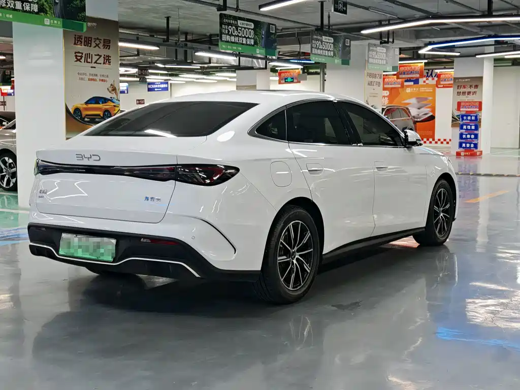 BYD Seal 06 2025