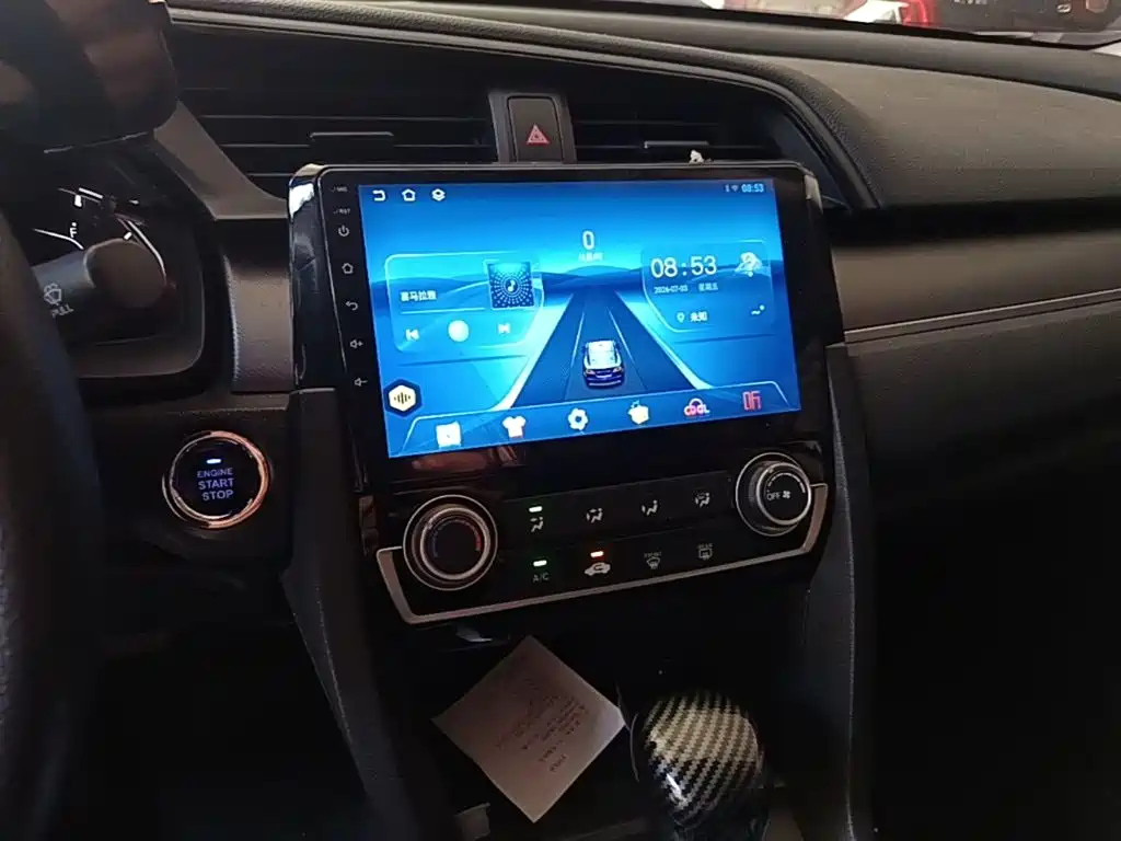 Honda Civic 2018 — фото 13