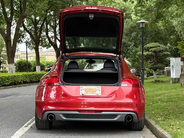 Audi TT 2012