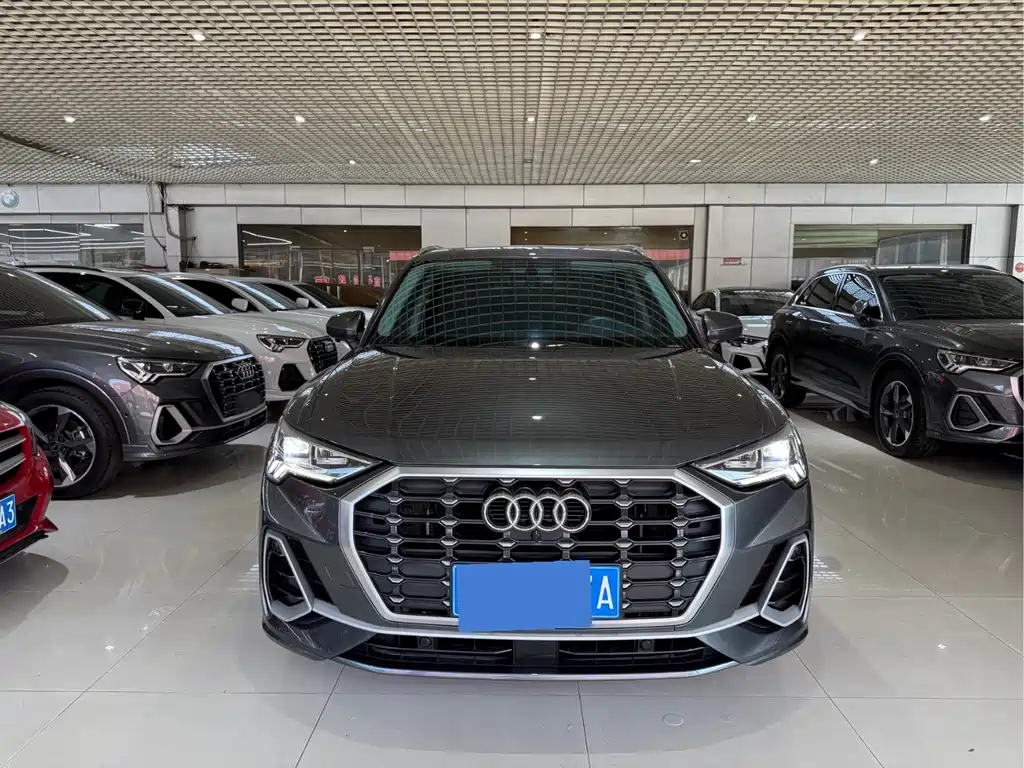 Audi Q3 2022