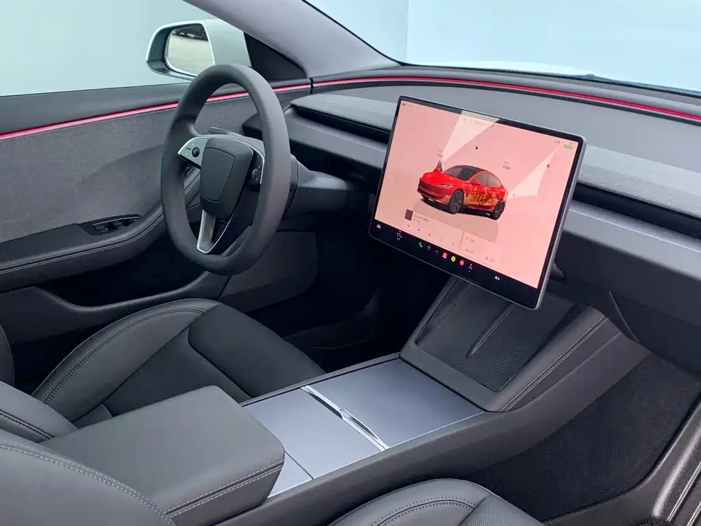 Tesla Model 3 2025 — фото 16
