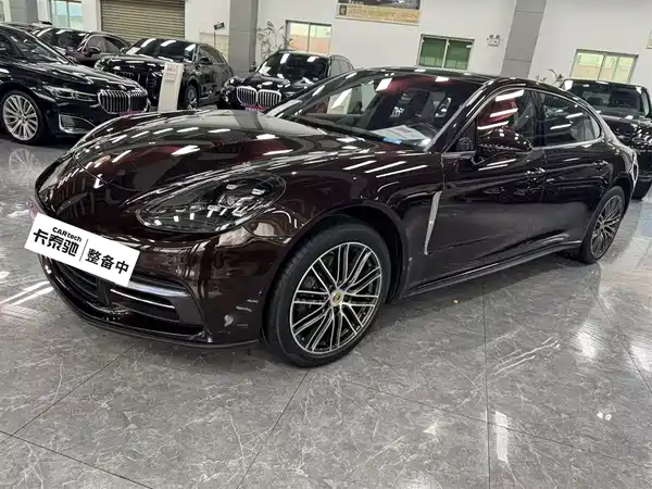 Porsche Panamera 2018
