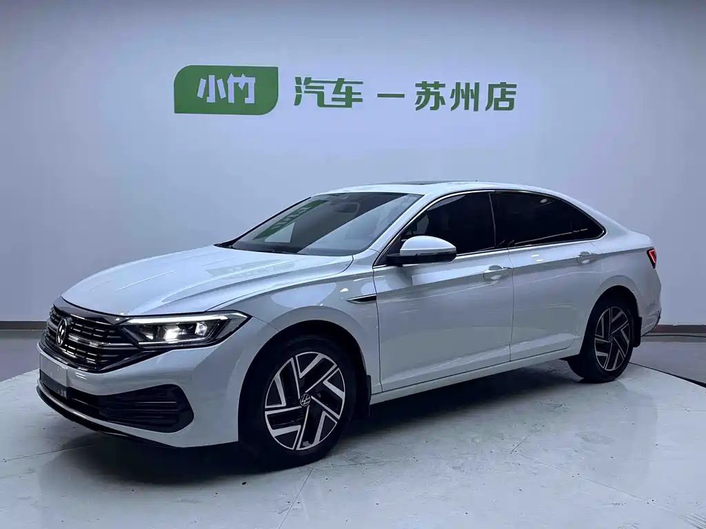 Volkswagen Sagitar 2022