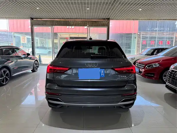 Audi Q3 2022