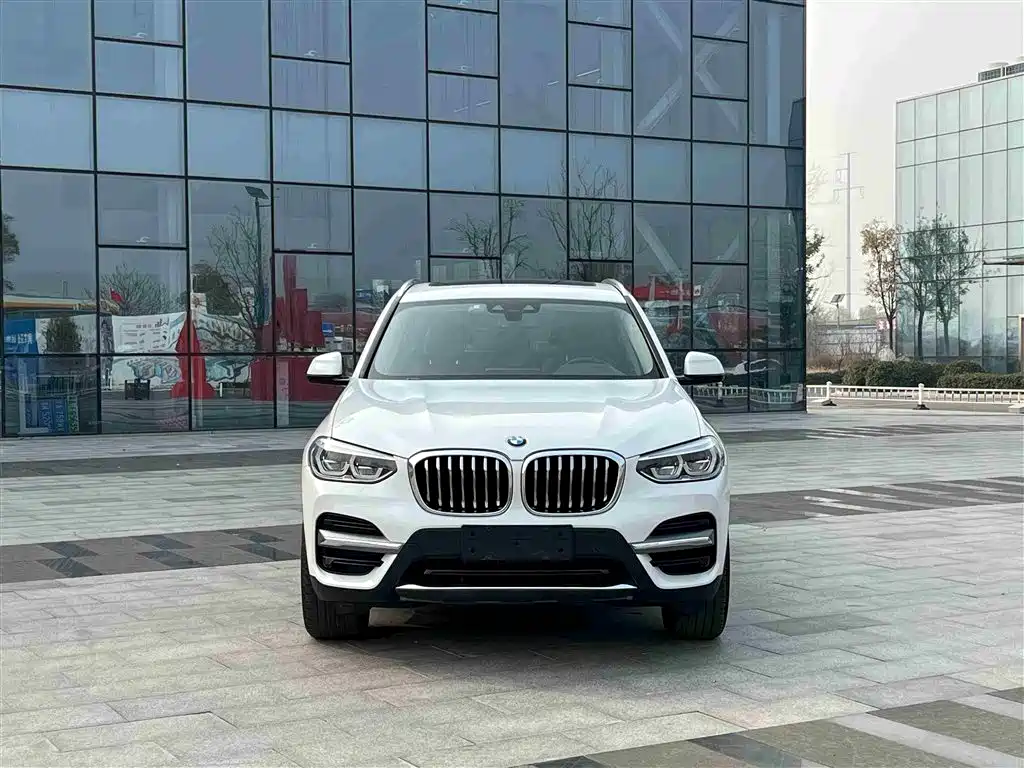 BMW X3 2019 — фото 2