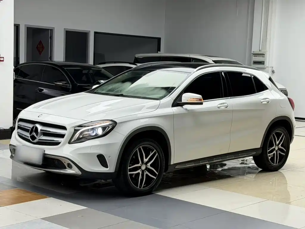 Mercedes-Benz GLA 2017