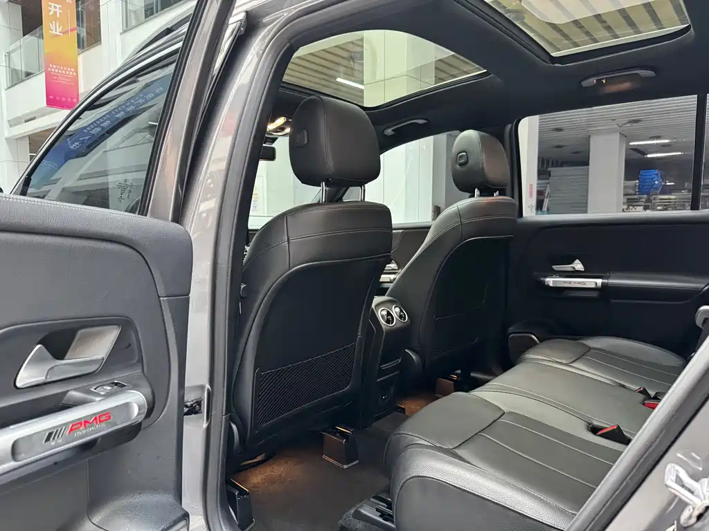 Mercedes-Benz GLB 2021 — фото 12