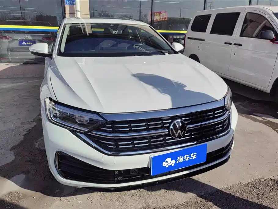 Volkswagen Sagitar 2024
