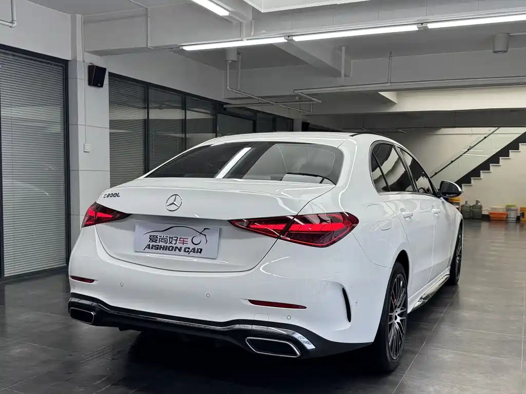 Mercedes-Benz C-Class 2023