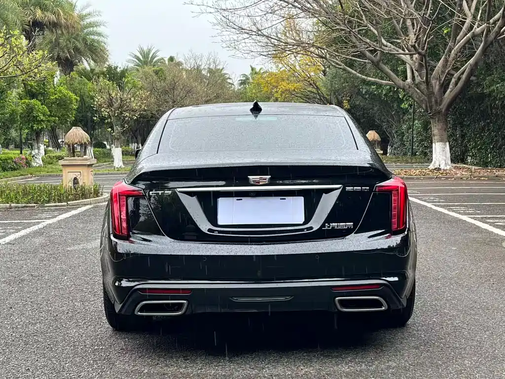 Cadillac CT5 2024 — фото 8