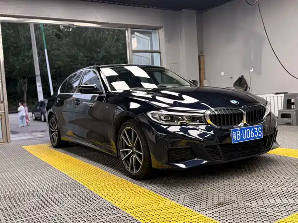 BMW 3 Series 2022
