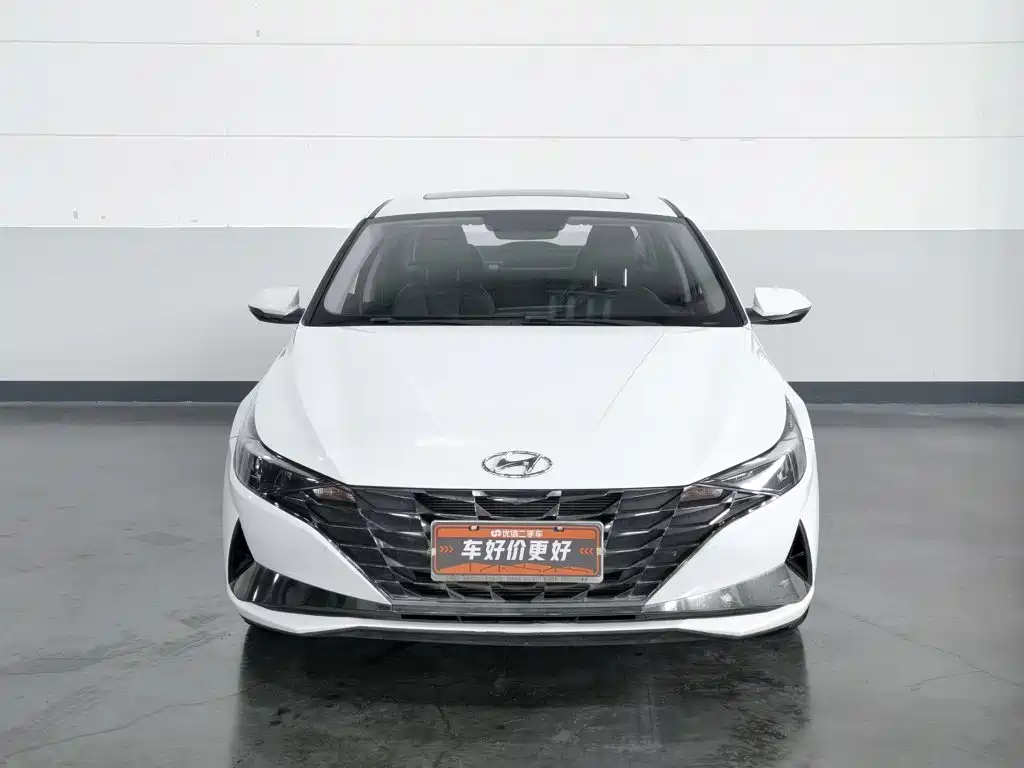 Hyundai Elantra 2021 — фото 3
