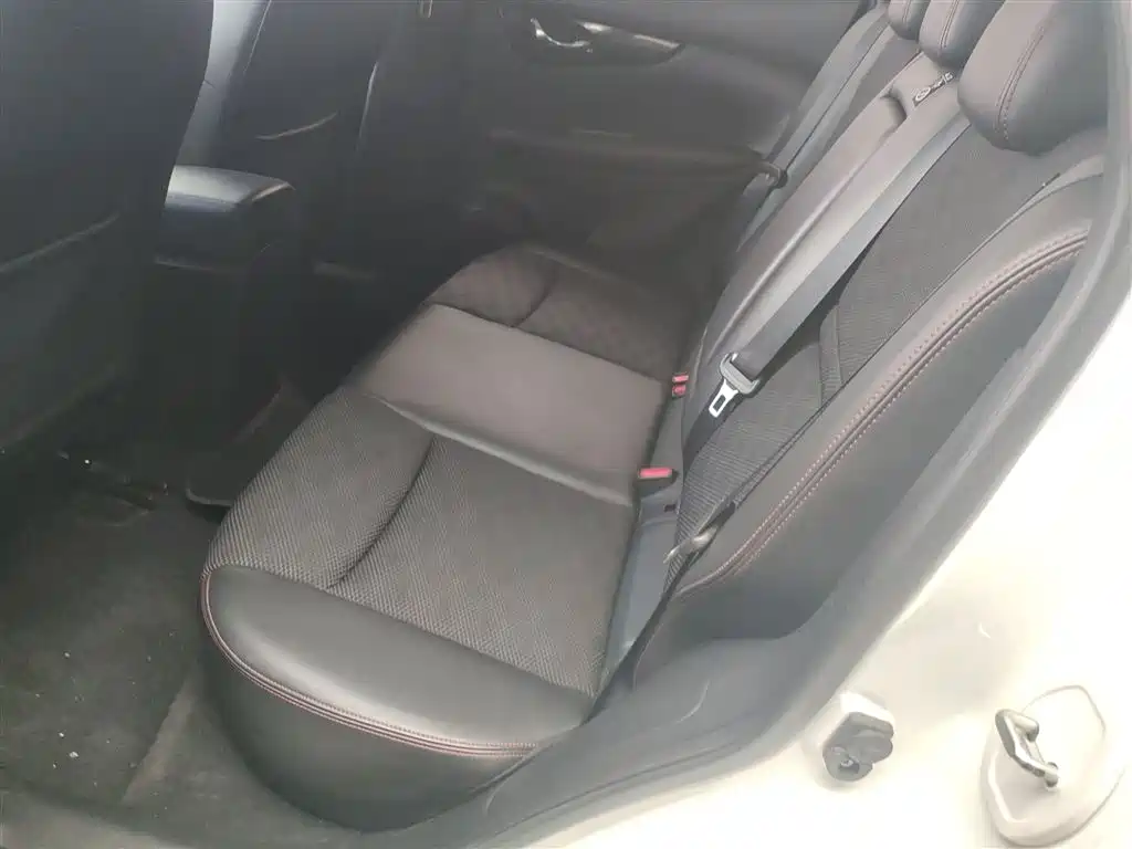 Nissan Qashqai 2018 — фото 13