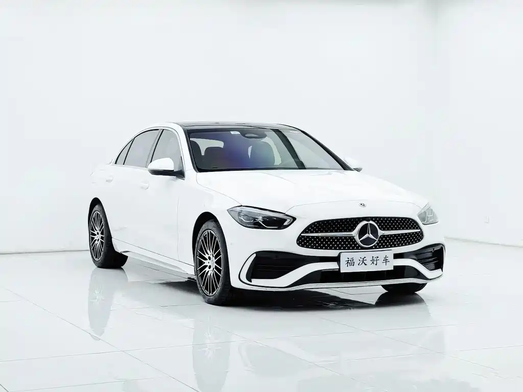 Mercedes-Benz C-Class 2024 — фото 3