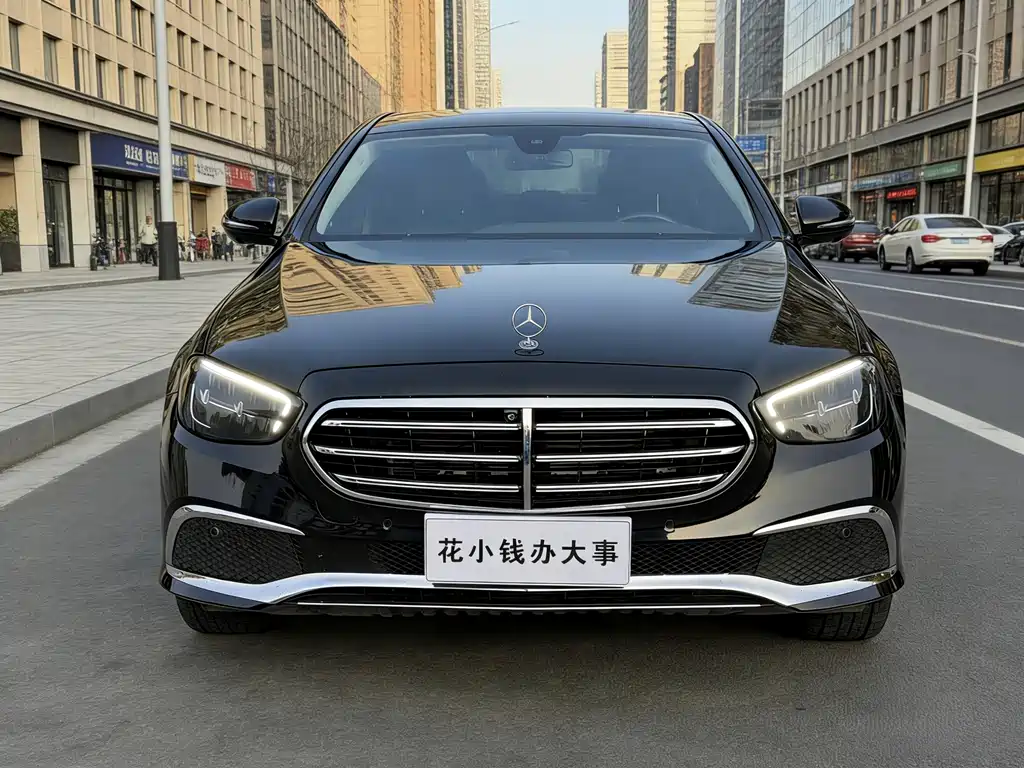 Mercedes-Benz E-Class 2022 — фото 2