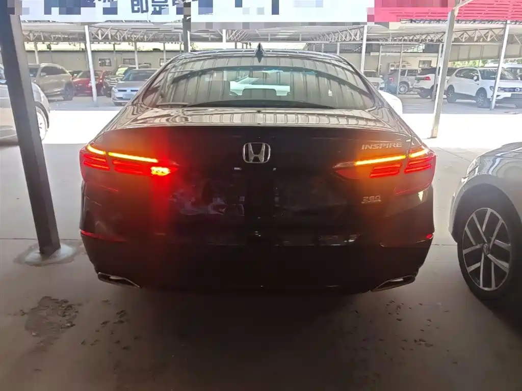 Honda Inspire 2023 — фото 5