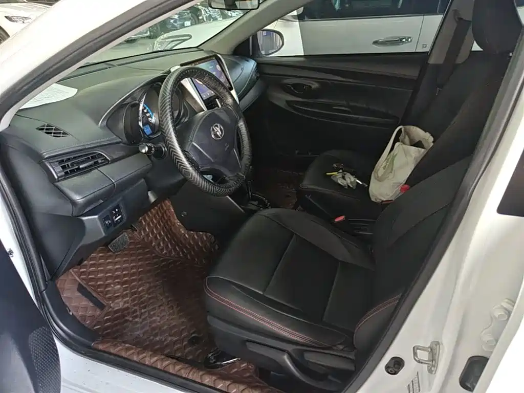 Toyota Vios FS 2018 — фото 15