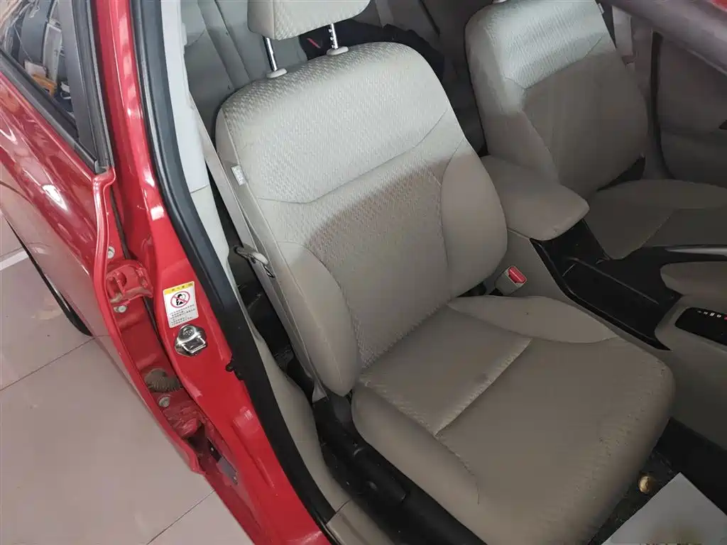 Honda Civic 2014 — фото 16